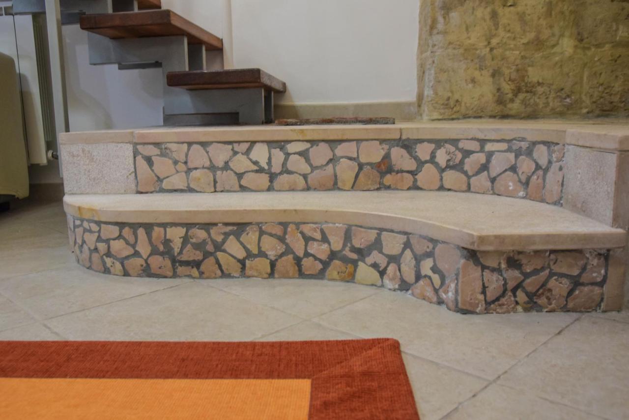 Ferrante D'Aragona Rooms Lecce Buitenkant foto
